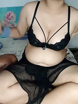 Queen princes online show from October 2025 05:08:01 AM