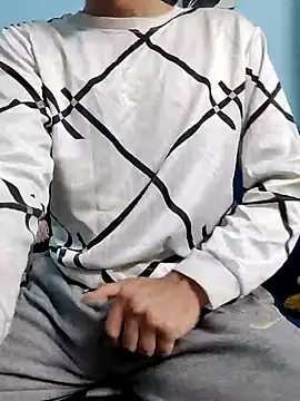 TOPMOON001 online show from January 2025 11:56:02 AM