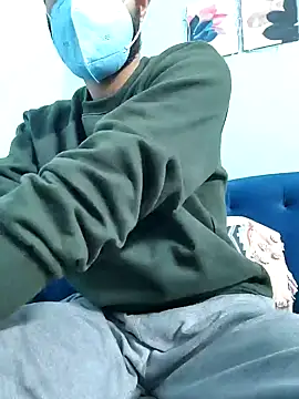 TOPMOON001 online show from February 2025 11:54:01 AM