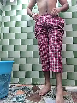 TOPMOON001 online show from October 2025 06:36:01 AM