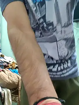 TOPMOON001 online show from November 2025 05:18:01 AM