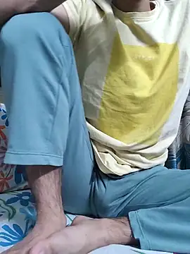 Snapshot of TOPMOON001 chatting on March 2026 07:19:01 PM TOPMOON001 online show from March 2026 07:19:01 PM