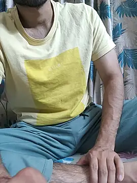 Snapshot of TOPMOON001 chatting on April 2026 07:44:02 PM TOPMOON001 online show from April 2026 07:44:02 PM