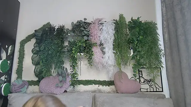 Snapshot of scyrim2 chatting on March 2025 06:57:02 AM scyrim2 online show from March 2025 06:57:02 AM