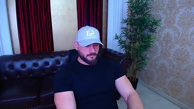 Snapshot of AdamJamesonn chatting on November 2025 05:41:02 AM AdamJamesonn online show from November 2025 05:41:02 AM