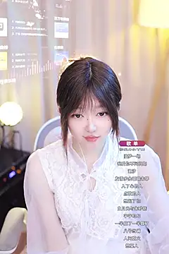 Snapshot of Zoe-99 chatting on January 2025 12:35:01 PM Zoe-99 online show from January 2025 12:35:01 PM