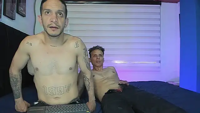 Snapshot of JackMex1 chatting on April 2026 09:42:02 PM JackMex1 online show from April 2026 09:42:02 PM