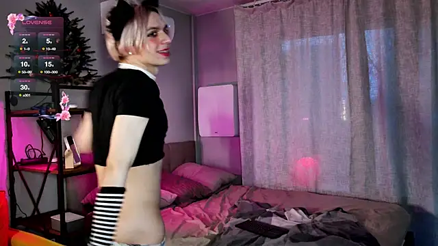 leon yuugen online show from February 2025 01:11:01 PM