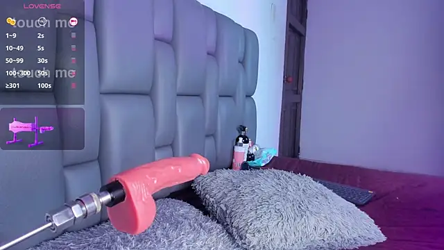 Snapshot of kathy_bakerr chatting on March 2025 08:20:02 PM kathy bakerr online show from March 2025 08:20:02 PM