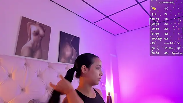 Snapshot of kathy_bakerr chatting on October 2025 01:33:02 PM kathy bakerr online show from October 2025 01:33:02 PM