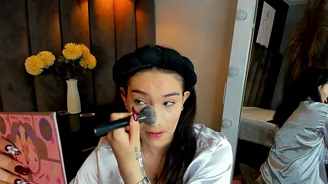 chelsea bolton  online show from November 2025 12:34:01 PM