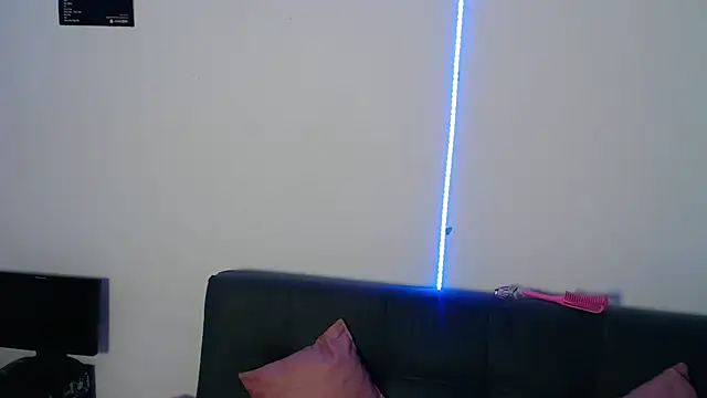 Snapshot of madison_oli chatting on December 2025 02:01:02 PM madison oli online show from December 2025 02:01:02 PM