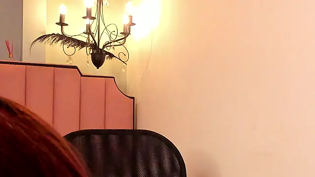 Snapshot of KarenSims chatting on November 2025 12:11:01 PM KarenSims online show from November 2025 12:11:01 PM