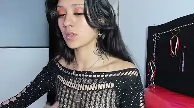 Snapshot of Cleo_Hott chatting on February 2025 06:17:02 AM Cleo Hott online show from February 2025 06:17:02 AM