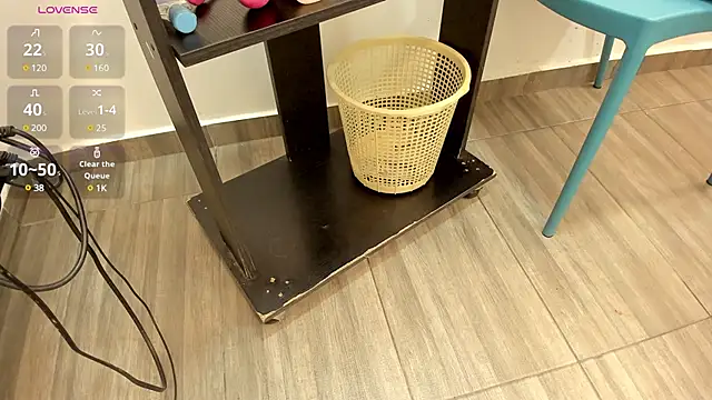 Snapshot of Thifany_Hampton_ chatting on March 2025 07:49:02 PM Thifany Hampton online show from March 2025 07:49:02 PM