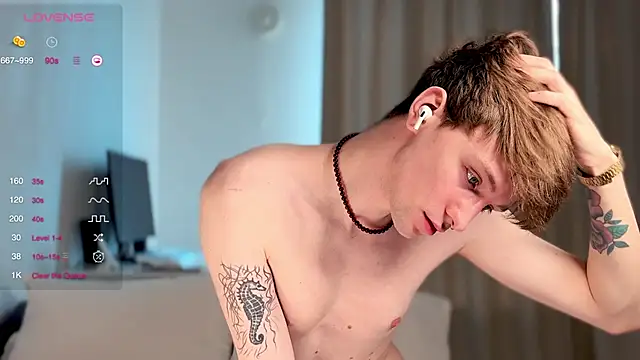 Snapshot of Calvin_Polanski chatting on April 2026 05:44:02 AM Calvin Polanski online show from April 2026 05:44:02 AM