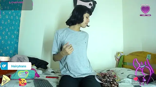 boysLittle online show from November 2025 05:46:02 PM