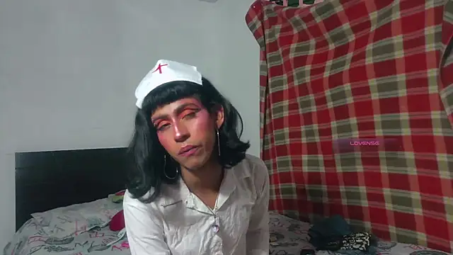 boysLittle online show from March 2026 12:25:01 AM