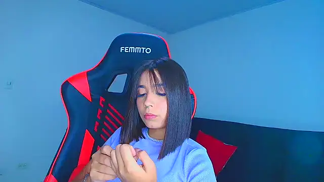 Rousse violett online show from November 2025 10:42:01 PM