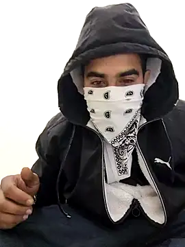 Snapshot of 13lusty chatting on January 2025 12:19:02 PM 13lusty online show from January 2025 12:19:02 PM