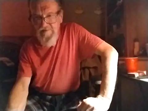 Snapshot of Aldick68 chatting on February 2025 06:06:02 AM Aldick68 online show from February 2025 06:06:02 AM