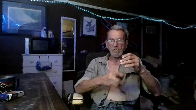 Snapshot of Aldick68 chatting on March 2026 03:41:02 AM Aldick68 online show from March 2026 03:41:02 AM