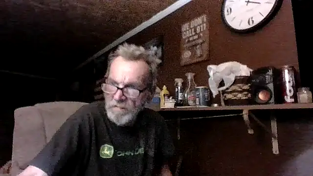 Snapshot of Aldick68 chatting on April 2026 09:12:01 AM Aldick68 online show from April 2026 09:12:01 AM