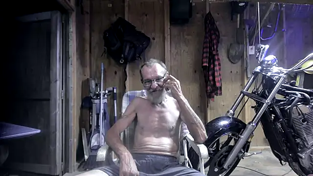 Snapshot of Aldick68 chatting on July 2026 03:10:02 AM Aldick68 online show from July 2026 03:10:02 AM