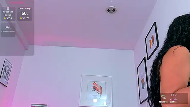 Snapshot of hotiergirl chatting on October 2025 12:16:02 PM hotiergirl online show from October 2025 12:16:02 PM