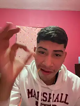 Snapshot of emmarod18 chatting on December 2025 06:21:02 AM emmarod18 online show from December 2025 06:21:02 AM