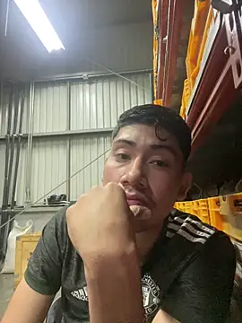 Snapshot of emmarod18 chatting on April 2026 08:54:01 AM emmarod18 online show from April 2026 08:54:01 AM