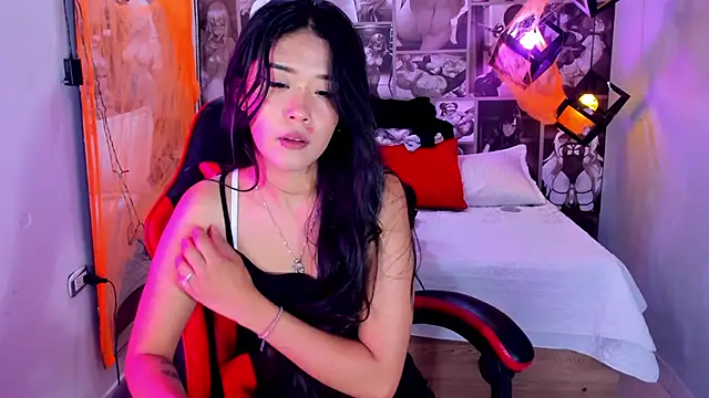 Lil ceyy online show from October 2025 08:03:02 PM