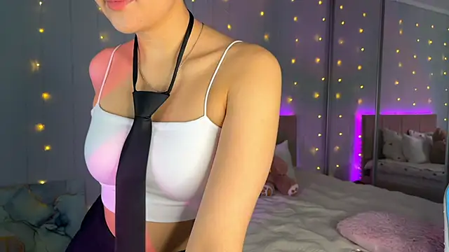 Snapshot of Mercedes_Robinson chatting on January 2025 07:35:01 AM Mercedes Robinson online show from January 2025 07:35:01 AM