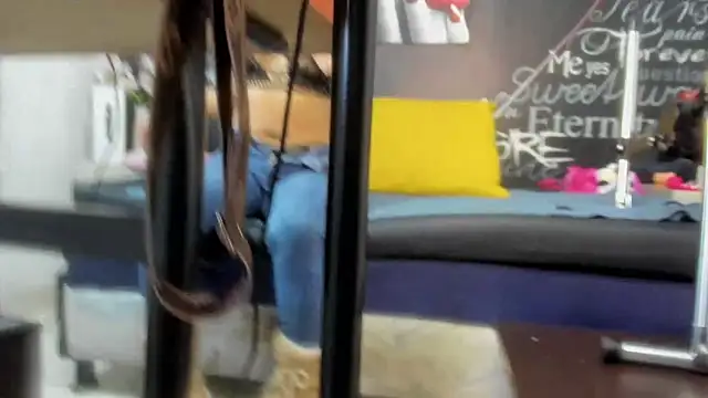 EmmySweett2 online show from October 2025 02:20:01 PM