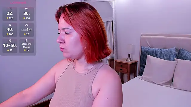 zoes milee online show from February 2025 11:20:01 AM