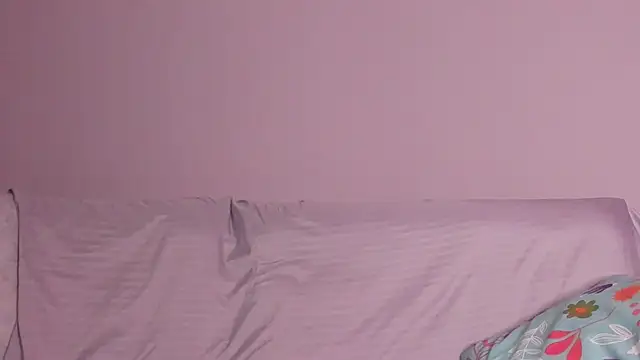 RubiSharqui  online show from April 2026 07:06:02 PM