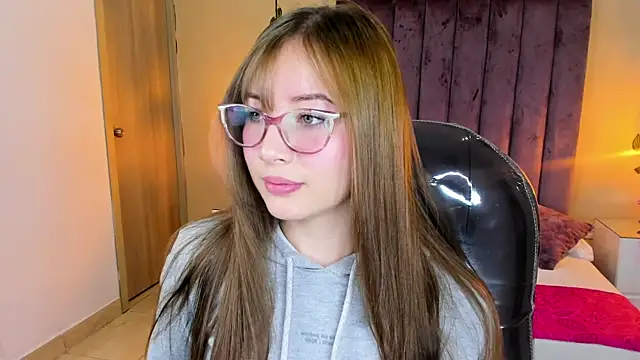 Dahlia Rousse online show from December 2025 06:23:01 AM