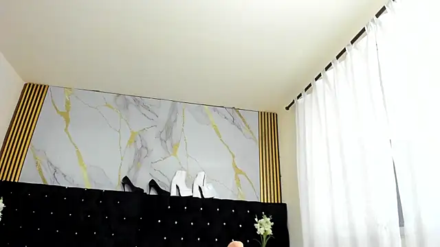 SalomeSimonz online show from September 2025 07:29:01 PM