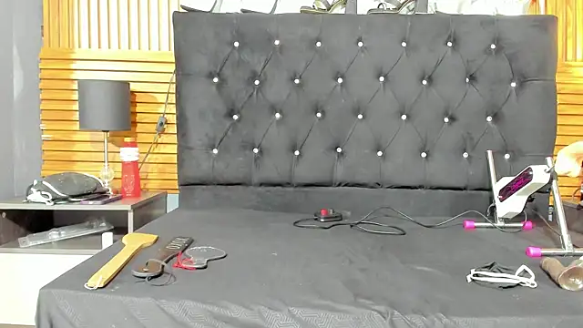 SalomeSimonz online show from November 2025 07:34:02 PM