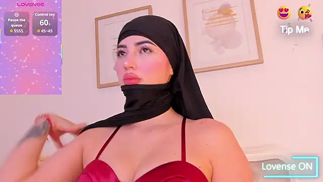 taylorsmiiith  online show from February 2026 03:19:02 PM