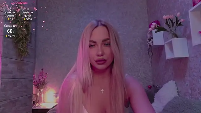 Mika Rayy online show from September 2025 03:34:02 PM