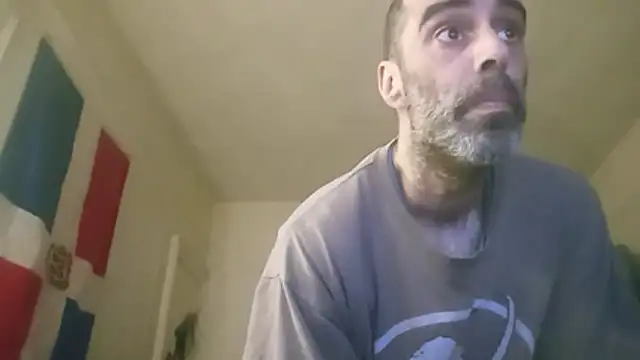 Snapshot of BaByArM81 chatting on June 2026 12:33:01 AM BaByArM81 online show from June 2026 12:33:01 AM