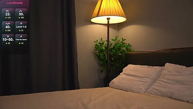 Snapshot of Lanais_Milana chatting on January 2025 06:05:01 PM Lanais Milana online show from January 2025 06:05:01 PM