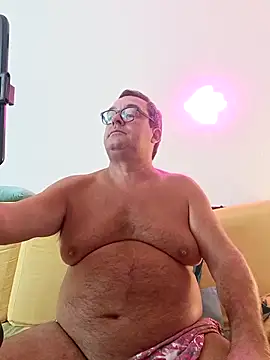 MountJohnXL online show from February 2026 01:17:01 AM