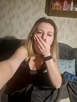 Melenka online show from February 2025 02:57:02 AM