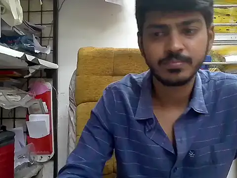 cute modell online show from November 2025 12:04:01 PM