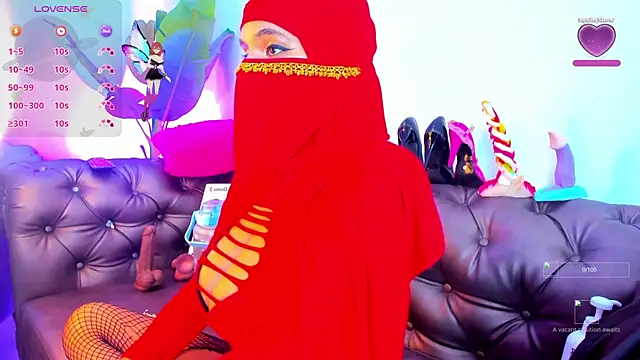 Snapshot of azahara_faraah chatting on September 2025 05:16:02 PM azahara faraah online show from September 2025 05:16:02 PM