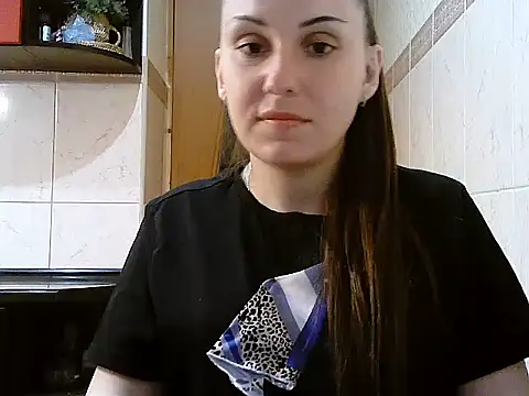 Snapshot of Yuliia30 chatting on May 2026 03:42:02 PM Yuliia30 online show from May 2026 03:42:02 PM