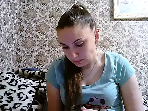 Snapshot of Yuliia30 chatting on May 2026 04:47:01 PM Yuliia30 online show from May 2026 04:47:01 PM