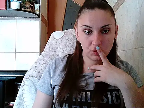 Yuliia30 online show from July 2026 11:24:02 AM